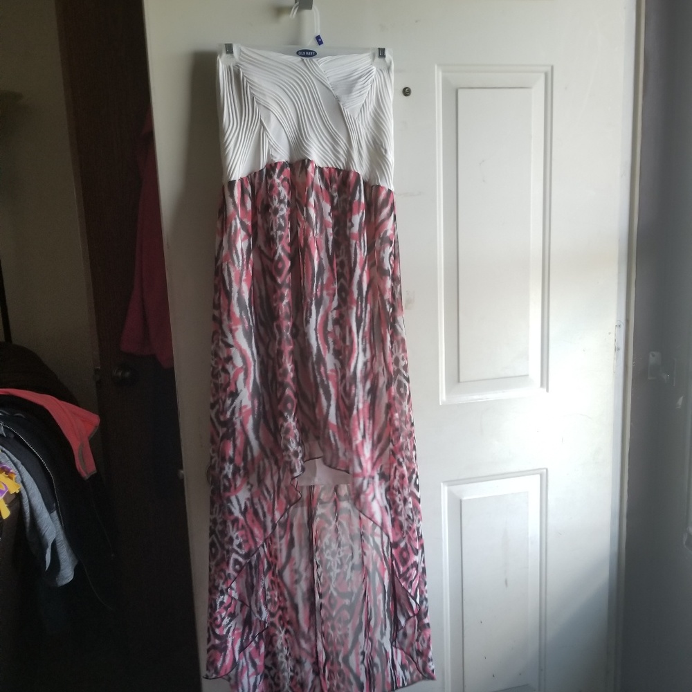 Junior's dress